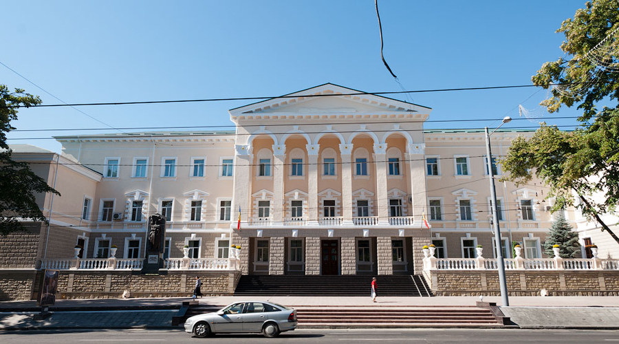 Новые требования при устройстве на работу на государственные должности с особым статусом