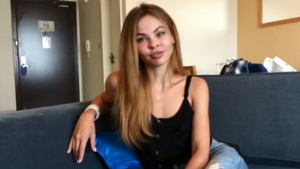 Девушка по вывозу