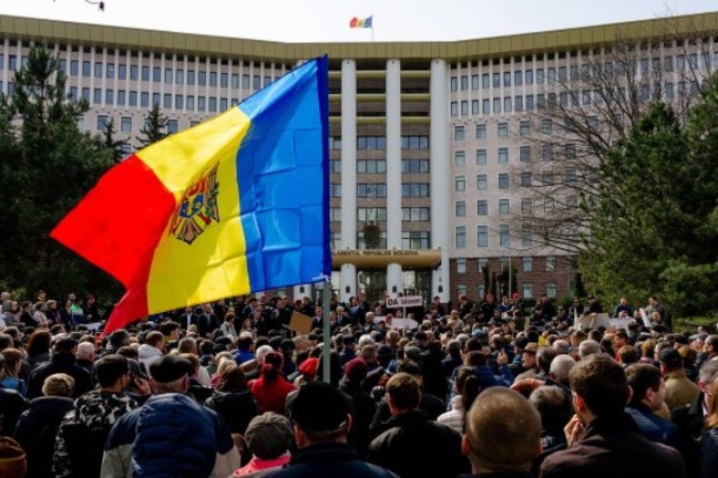 Валериу РЕНИЦЭ: