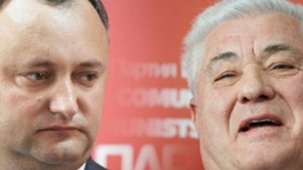Новый опрос на портале AVA.MD. Кто прав – Воронин или  Додон?  