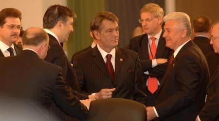 Саммит в Вильнюсе: от Воронина к Лянкэ