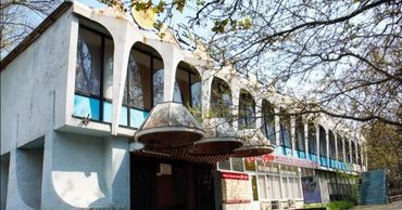 Высотка в парке - не бред, а реальность столицы