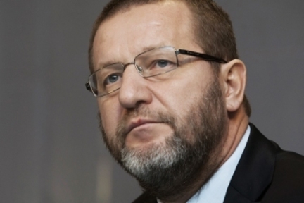 Прошел год и двести пять дней войны