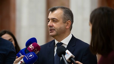 Премьер-министр поздравил Майю Санду с победой