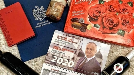 Вино и тушенка от президента Додона – «оскорбление профессии журналиста»