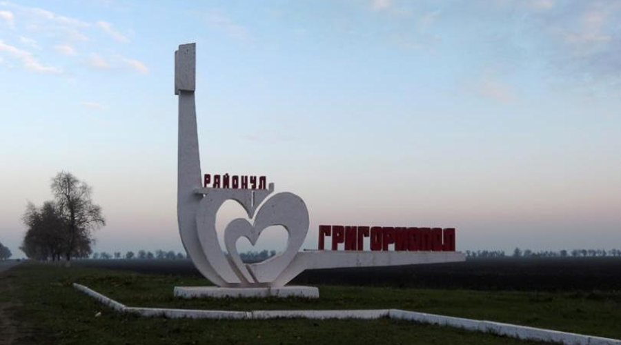 В молдавском селе Бутор рухнула водонапорная башня