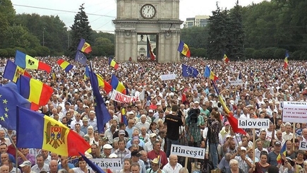 Молдова на распутье: выбор за тобой!
