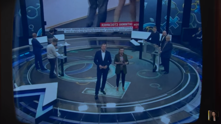 В Украине запретили деда Мороза / секс по-европейски / трусики снять