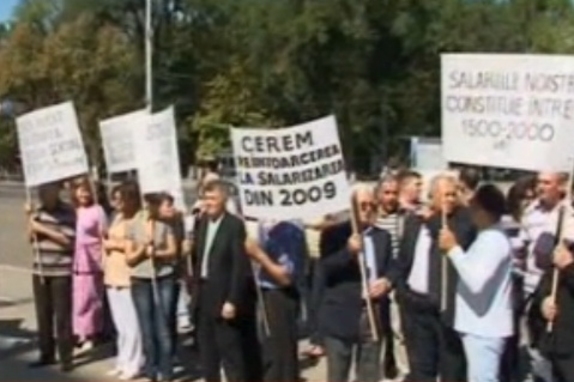 Протестуют солисты Театра оперы и балета