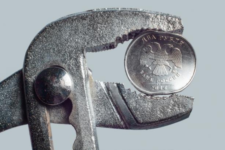 Ликбез  по санкциям-2017 против России.