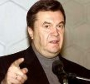 Янукович: Украина в ближайшее время примет закон о двух государственных языках - украинском и русском