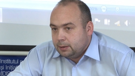 Корнел Чуря: „Запад настаивает - реинтеграция Молдовы первична и должна опережать процесс евроинтеграции”