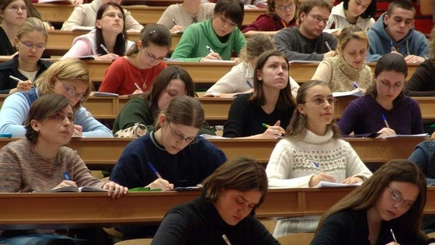 Для будущих выпускников в ВУЗах Молдовы предусмотренно 18 тысяч мест