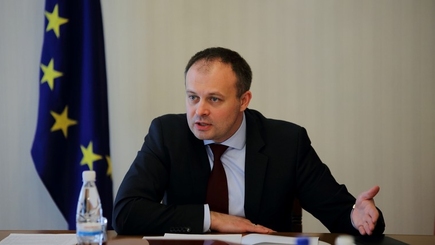 Андриан Канду отреагировал на сообщение о смерти мужчины, не дождавшегося скорую