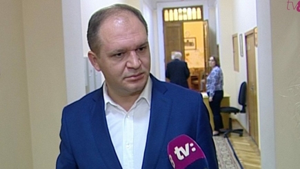 Ион Чебан рассказал, кто и за сколько отремонтировал его кабинет
