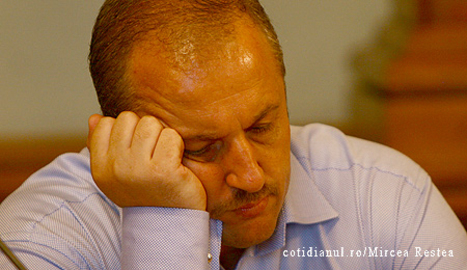 Социолог Василе Дынку предрекает Румынии в 2011 году экономическую катастрофу