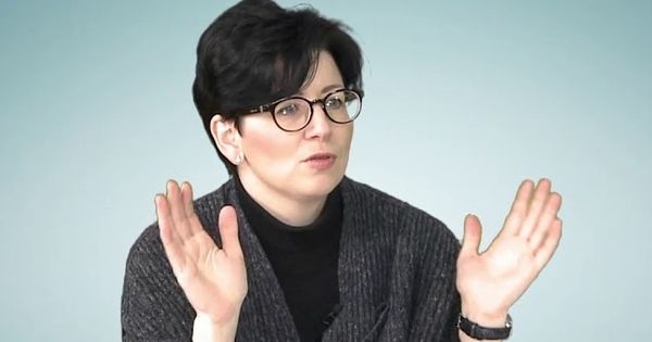 Мыслящая и любознательная журналистка спрашивает...