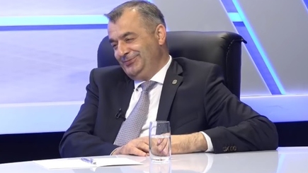 Правила не для всех! В семье премьер-министра Иона Кику свадебное торжество