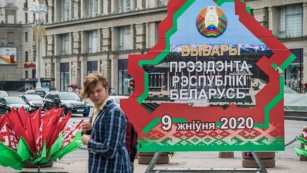 Лукашенко обвинил Москву во лжи и пообещал не допустить революции
