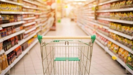 Список отечественных продуктов питания на полках торговых сетей страны будет расширен