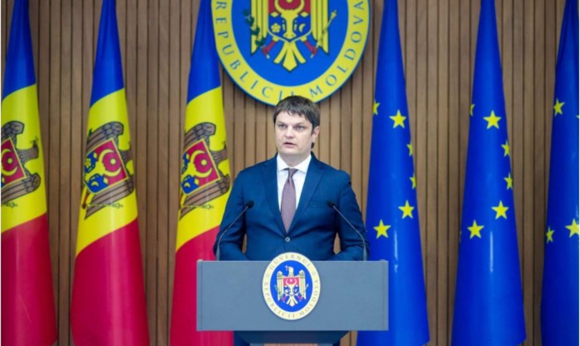 А.Спыну: