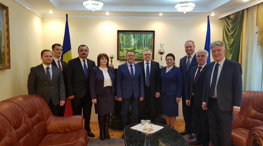 Встреча Посла Украины Ивана Гнатишина с делегацией Еврорегиона «Днестр»