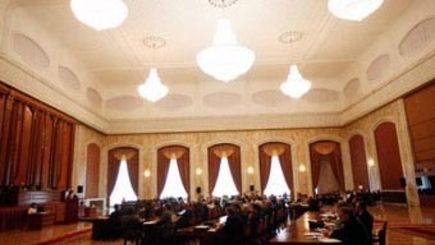 Депутаты предложили помочь Олегу Воронину