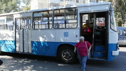 Мэрия объявила тендер на покупку или аренду ста  автобусов