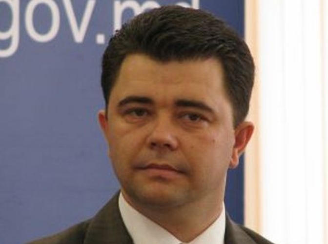 Альянс «Наша Молдова» остался без Виктора Осипова