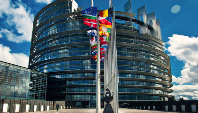 Российская пропаганда и фейки: Европарламент принял резолюцию