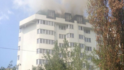 В Кишиневе снова сгорела мансарда жилого дома