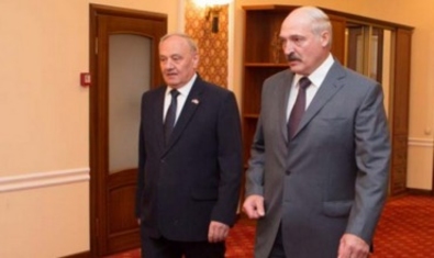 Лукашенко похвалил молдавское вино