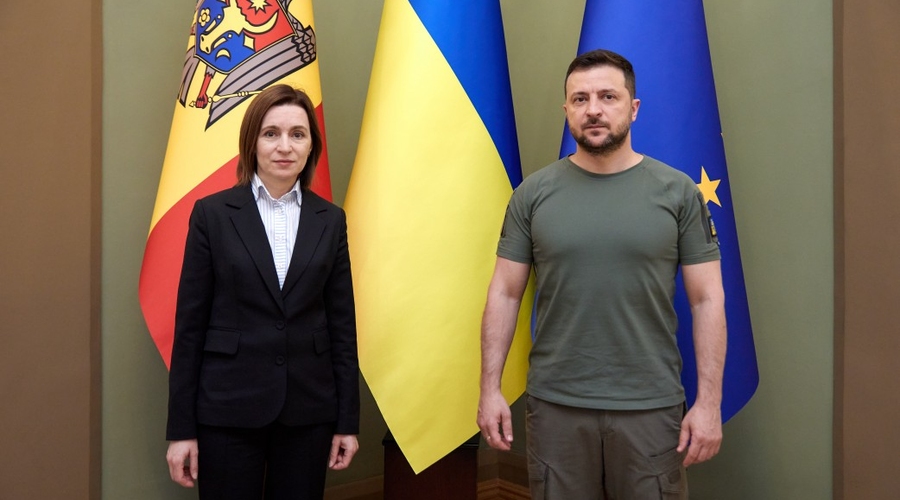 Владимир Зеленский: Я разговаривал с Президентом Молдовы Майей Санду.