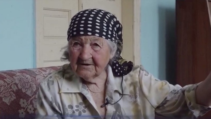 90-летняя гагаузская бабушка получает пенсию в две тысячи леев, и живет. У Гимпу - шесть тысяч,  а он хочет восемь!