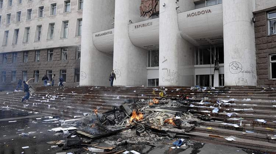 Разрушили по одним ценам, а восстанавливать будут по другим?
