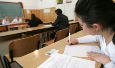 Минпросвет утвердил программу экзаменов 2016 года