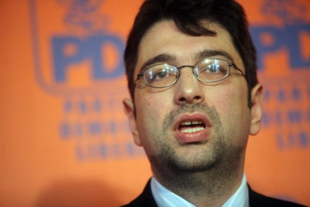 О ТОМ, ЗАЧЕМ МОЛДАВАНАМ РУМЫНСКОЕ ГРАЖДАНСТВО