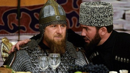 Пророчество Пелевина. Русский витязь Кадыров готовит огнемет для Путина