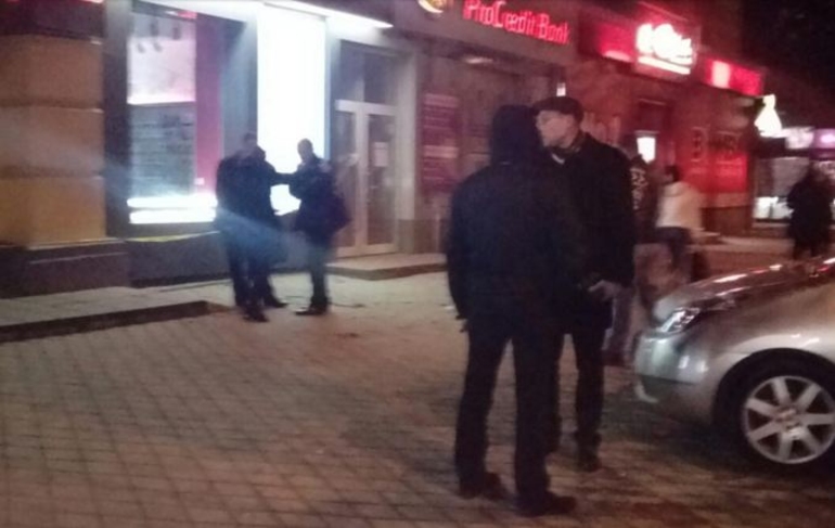 В центре столицы совершено дерзкое ограбление ювелирного магазина