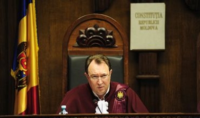 КС: Решение парламентариев о снятии иммунитета с Влада Филата не подлежит отмене