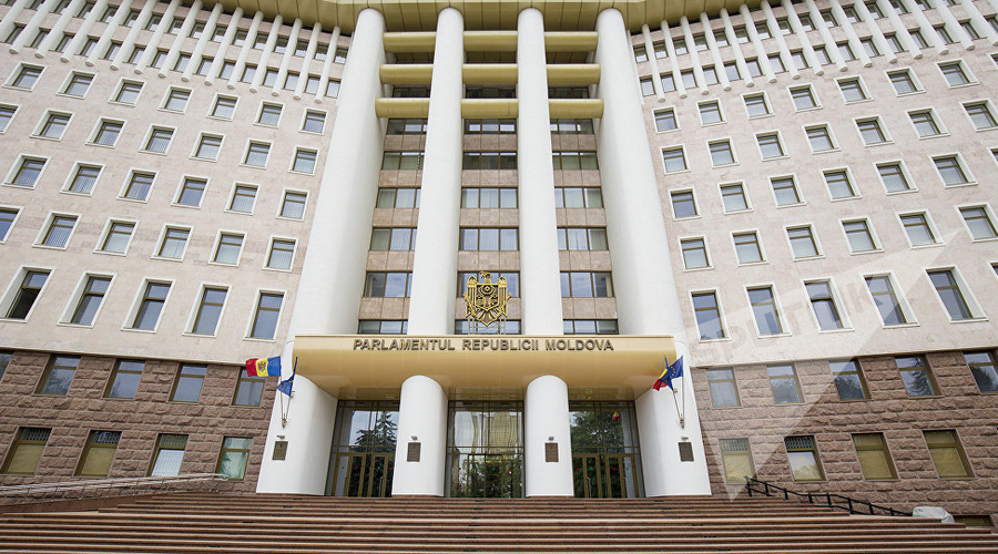 Парламент проголосовал за российский кредит
