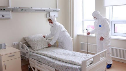 На прошлой неделе от коронавируса зарегистрировано рекордное количество смертельных исходов