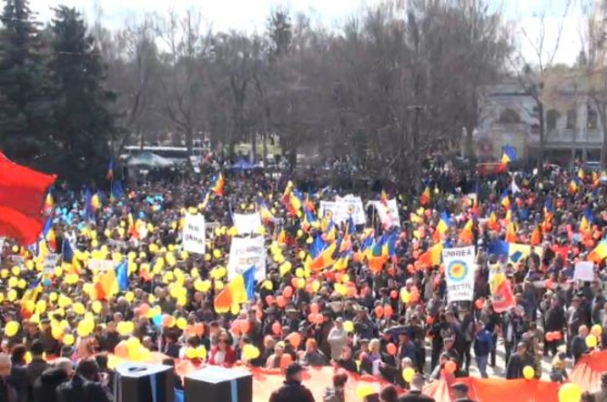 Прямая трансляция - Marșul „Dăm start UNIRII”