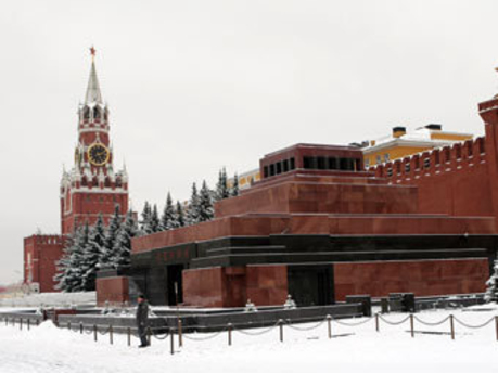 Российского депутата засудят за предложение похоронить Ленина?