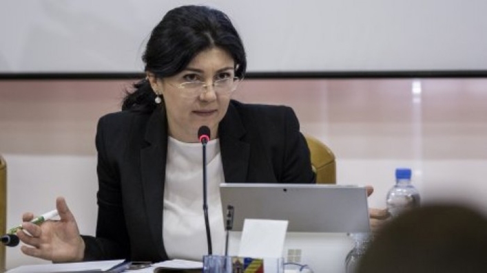 Сильвия Раду: Комиссия проверит все документы студентов медуниверситета