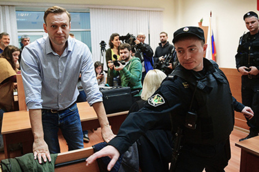 Навального арестовали на 20 суток