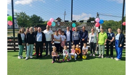 В Кырнэцень - новый стадион