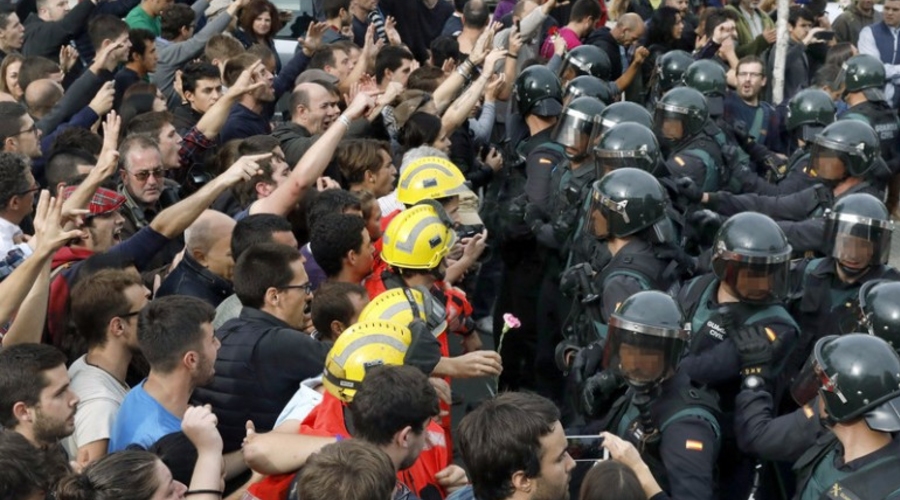 Распятые мальчики Барселоны. Как из Мадрида делают 