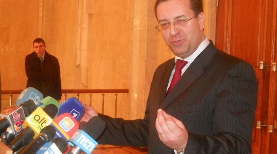 Лупу напрямую общается с Богом