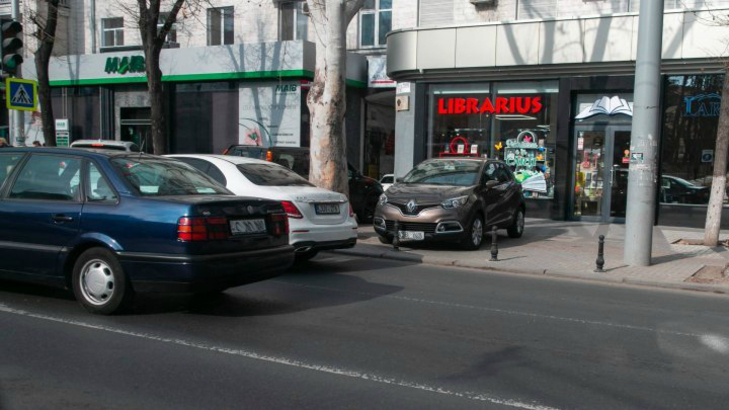 Полиция начнет штрафовать за неправильную парковку